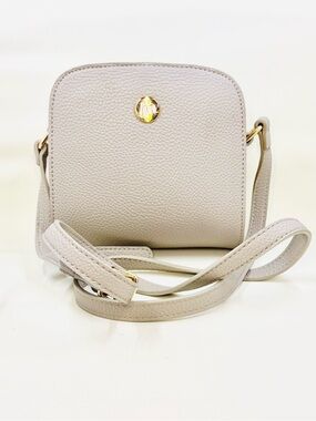 JM Light Gray Faux Pebbled Leather Crossbody Bag with Gold Hardware